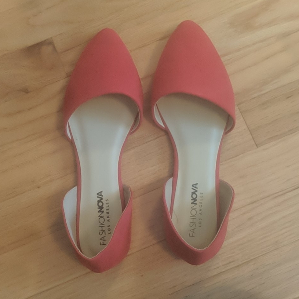 Red Fashion Nova Flats